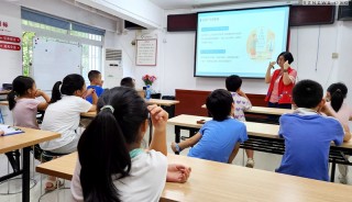 民新社区开展儿童青少年科学用眼知识讲座